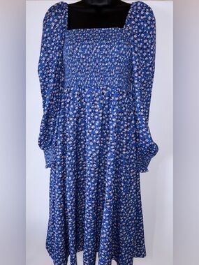 Few Moda Blue Floral Smocked Midi Dress